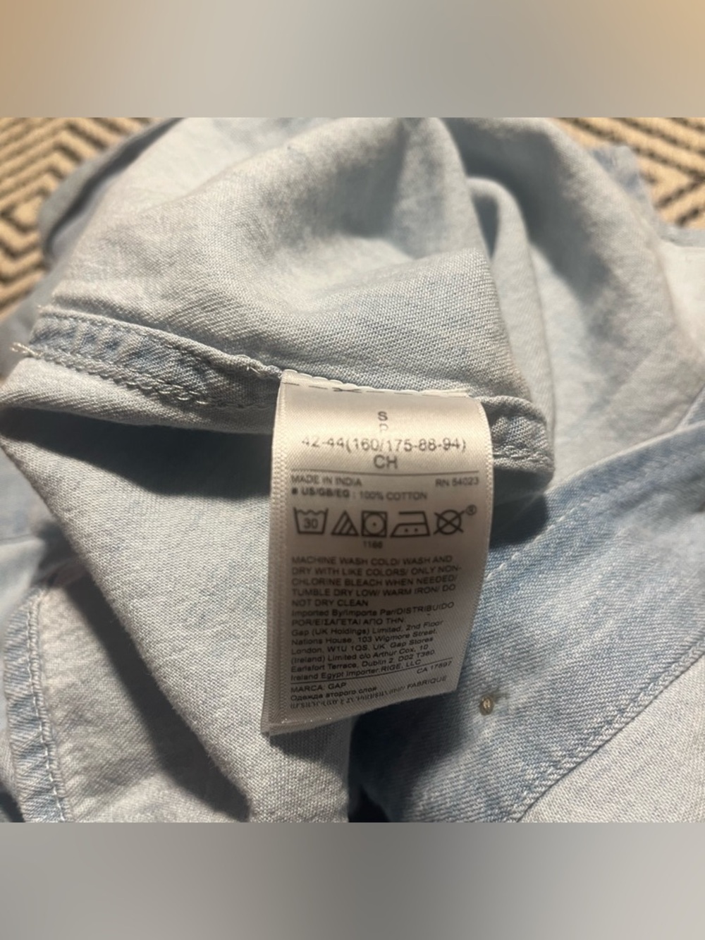 Classic denim light wash short sleeve button down 100% cotton classic - Picture 6 of 6